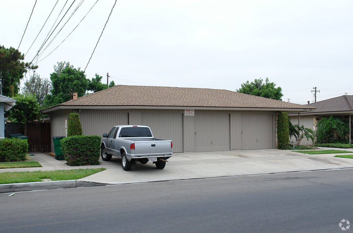 Foto del edificio - 1840 E Palmyra Ave