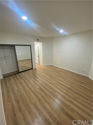 Foto del edificio - 941 W Carson St