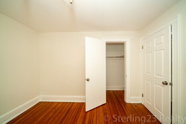 Foto del edificio - 2270 24th St