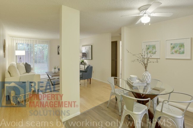 Foto del edificio - 750 SE 148th Ave