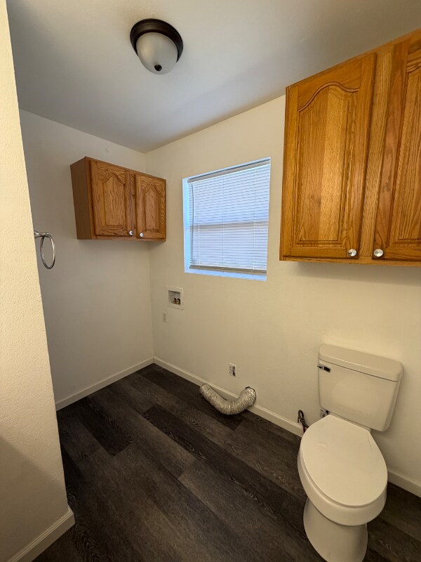 Foto del edificio - 406 Anderson Dr