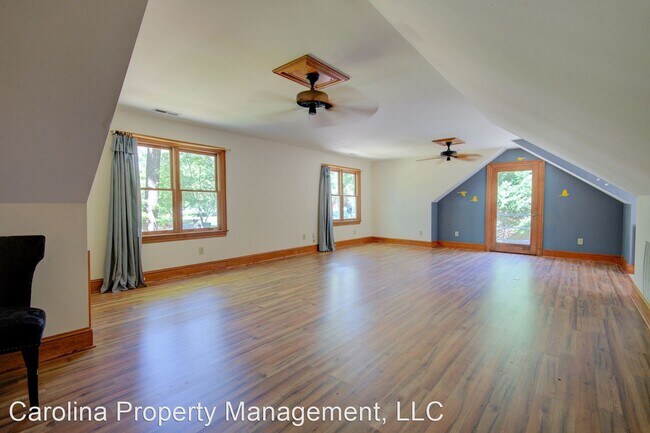 Foto del edificio - 3 br, 2 bath House - 5009 Lochlain Dr