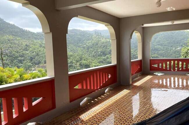 Foto del edificio - 445 W Mangrum Dr