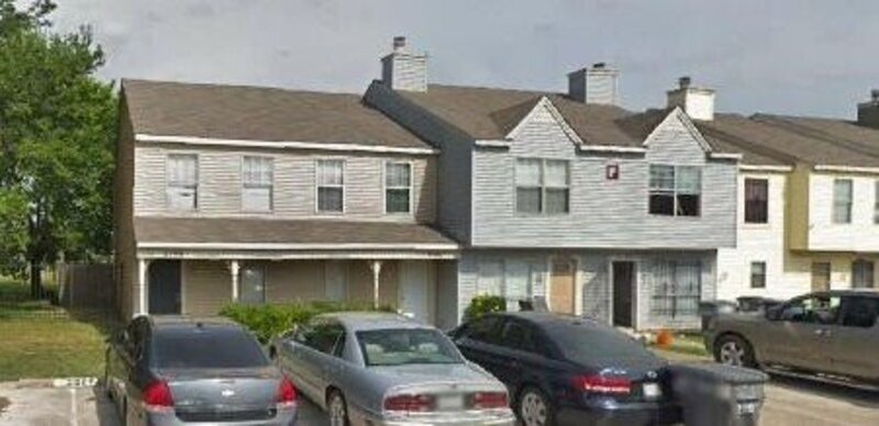 Building Photo - 2198 Aspen Dr