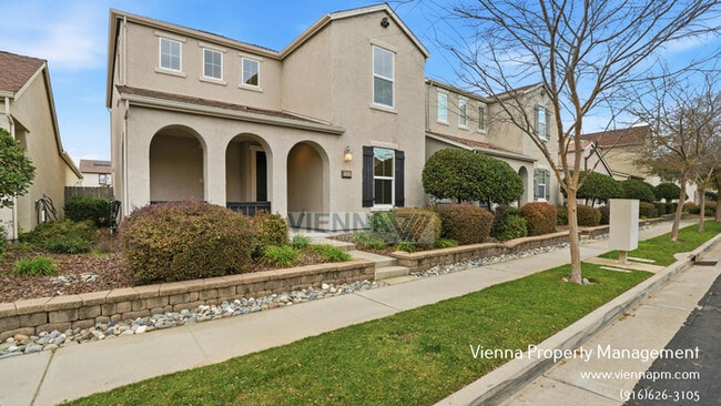 Building Photo - 3033 Ardley Dr