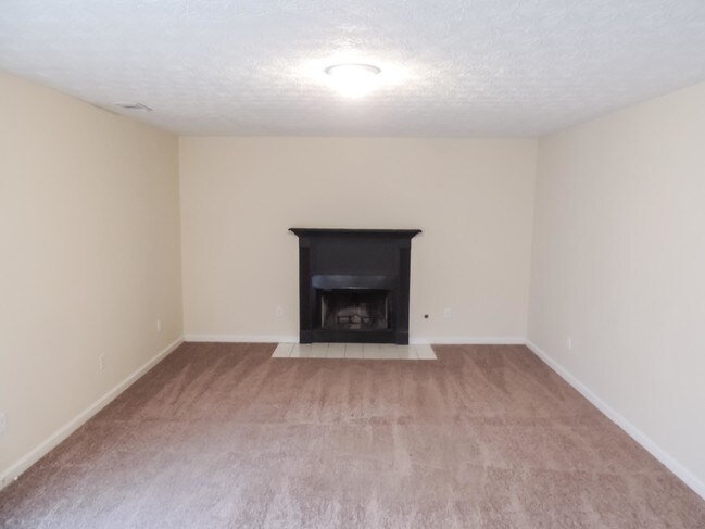 Building Photo - 5422 Terrytown Ln