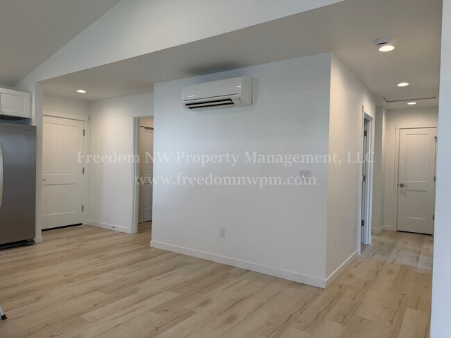 Foto del edificio - 1019 Peach Rd