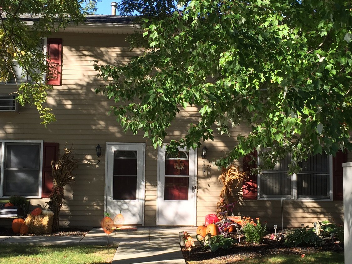 52 Kensington Ave. - Kensington