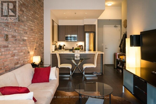 Building Photo - 88 Colgate Ave