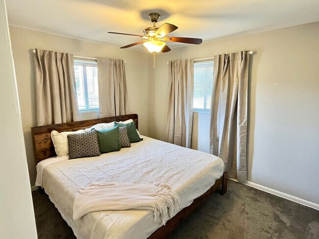 Foto del edificio - 4305 NW 56th St