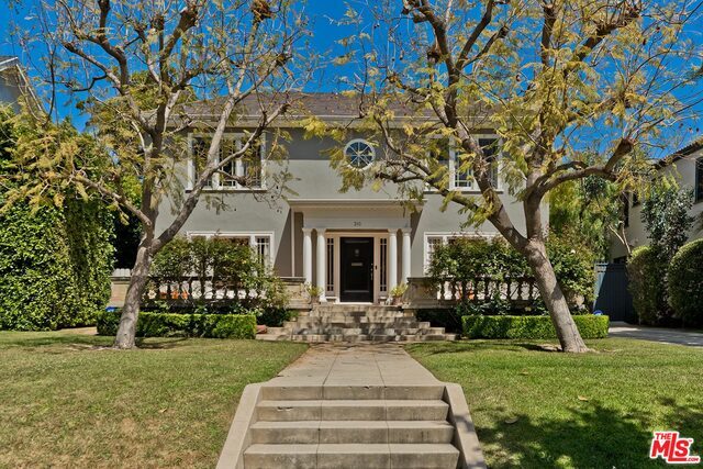 Primary Photo - 210 S Norton Ave