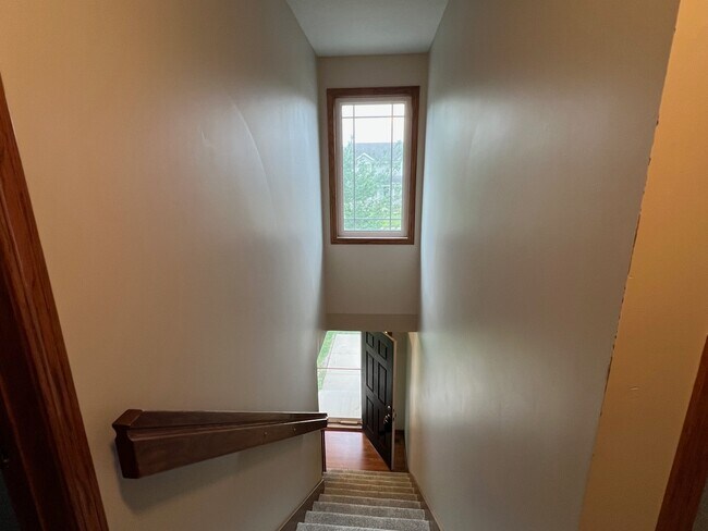 Foto del edificio - 619 26th St SE