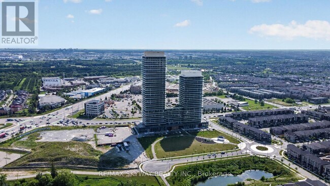 Photo du bâtiment - 15 Skyridge Dr