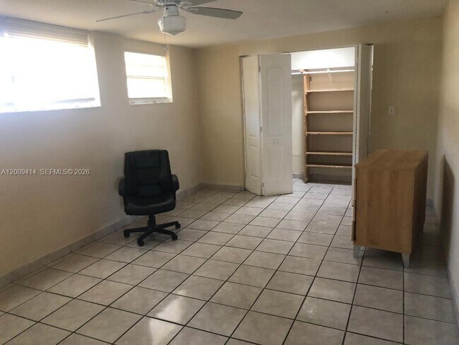 Foto del edificio - 3321 SW 91 Ave