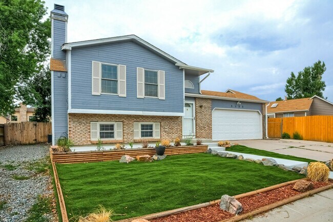 Foto del edificio - 4 Bedroom single family home in Parker