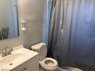 Foto del edificio - 2656 E 115th St