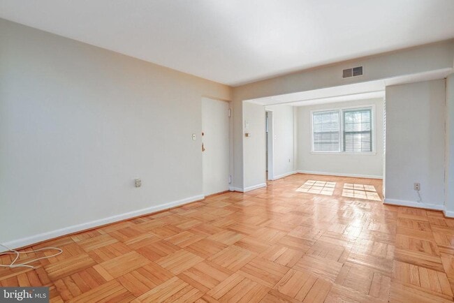Building Photo - 6511 10th St