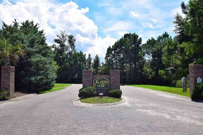 Foto del edificio - Surfside Beach! Pet Friendly, 2 Bedroom, 2...