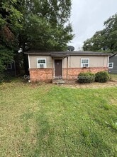 Building Photo - 1110 Dewey St