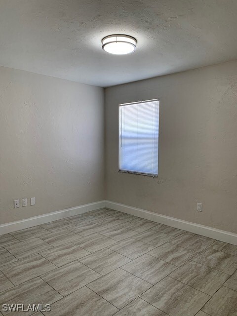 Building Photo - 7651 Winged Foot Dr