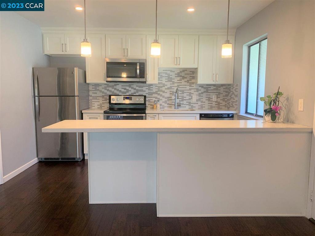 Foto principal - 1437 Marchbanks Dr