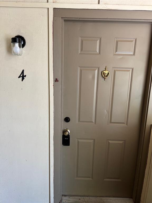 Foto principal - 1825 E Lindsey St