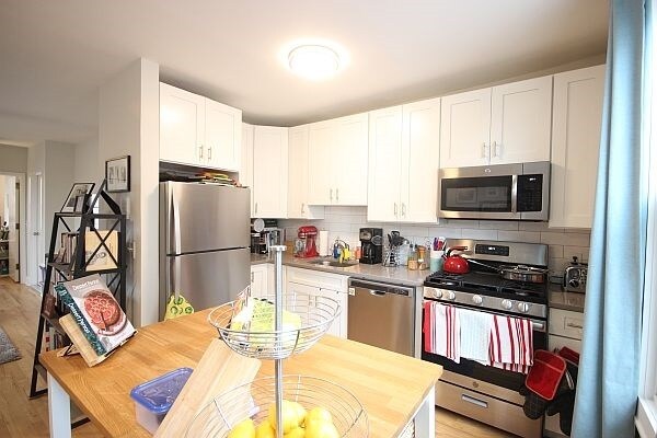 Foto del edificio - 393 3rd St