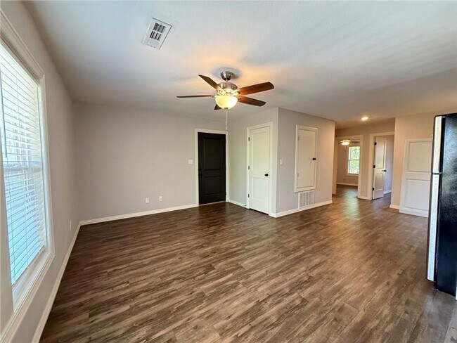 Foto del edificio - 721 Taylor St