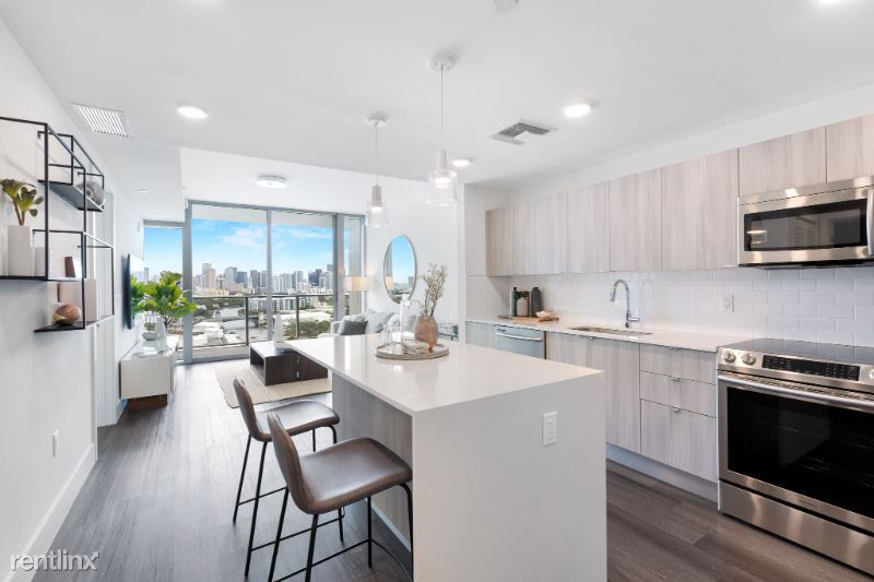 Foto principal - 1 br, 1 bath Condo - 600 NW N River Dr