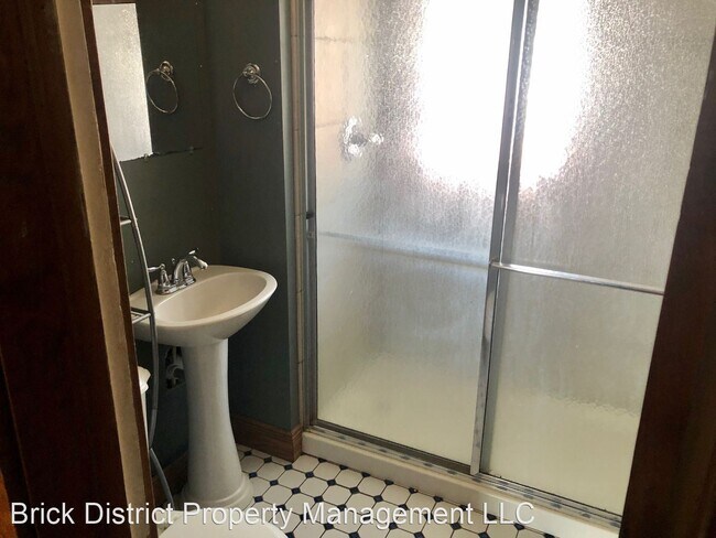 Foto del edificio - 2 br, 1 bath House - 309 St Joseph St