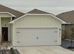 Building Photo - 3412 Scott Cir