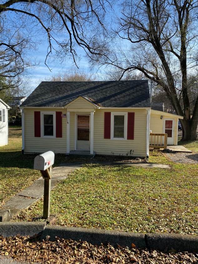 711 E Mountcastle St, Jefferson City, TN 37760 House for Rent in