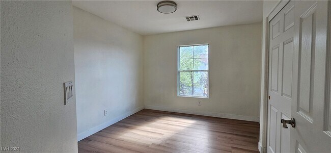 Building Photo - 8353 Transvaal Blue St