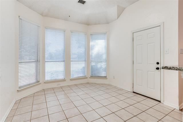 Foto del edificio - 5300 Promise Land Dr