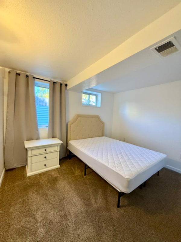 Foto del edificio - 2708 W 98th Dr