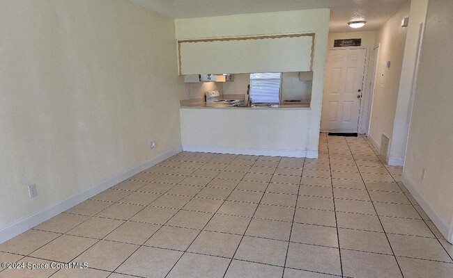 Building Photo - 203 Olmstead Dr