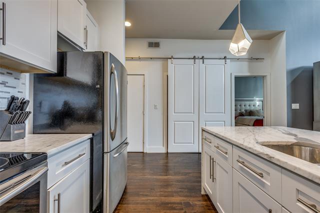 Foto del edificio - 4605 Cedar Springs Rd