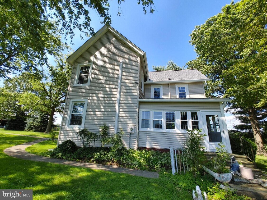 31744 Tappers Corner Rd, Cordova, MD 21625 House Rental in Cordova