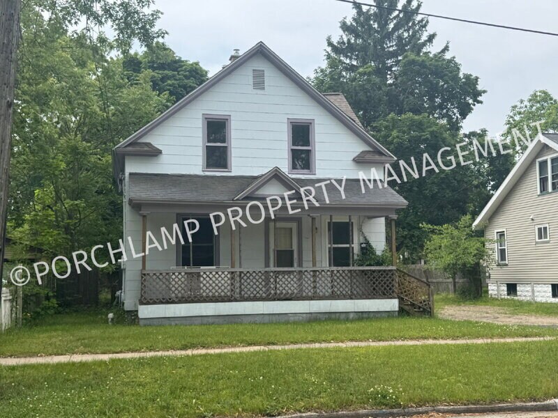 Foto principal - 283 E Grand Ave