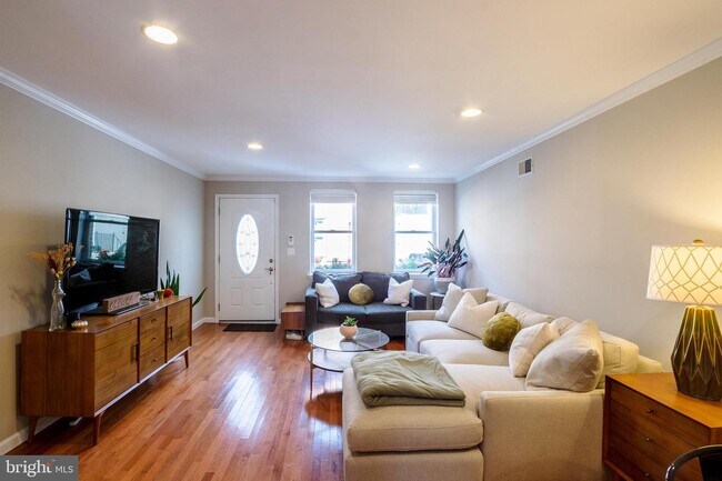 Foto del edificio - 2508 Kimball St