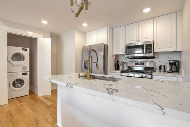 Foto del edificio - 1050 Annunciation St