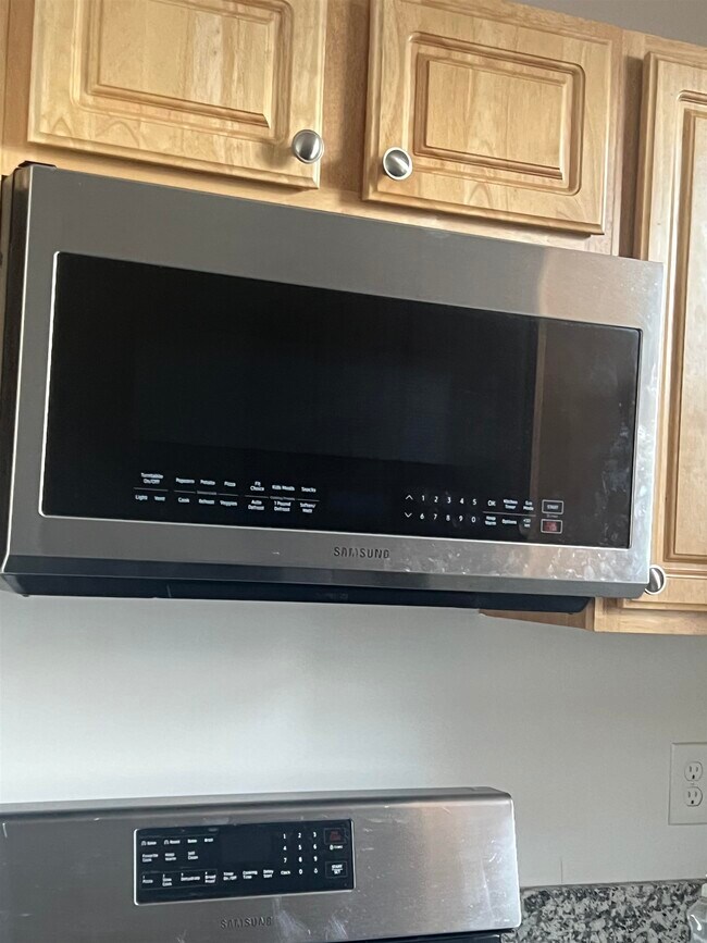 Foto del edificio - 3523 KENNEDY Blvd