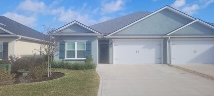 Building Photo - 151 The Villas Wy