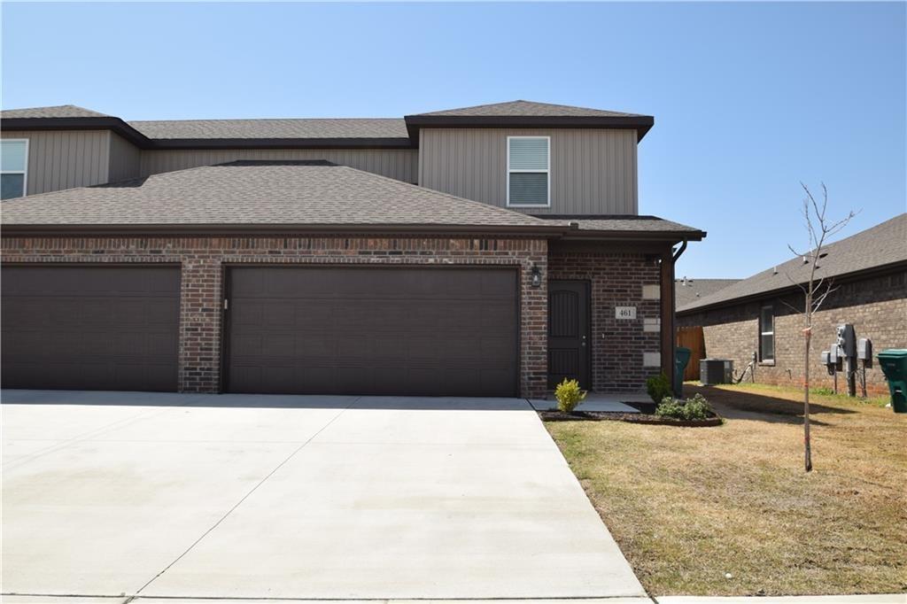 461 Red Robin St, Centerton, AR 72719 Townhouse for Rent in Centerton
