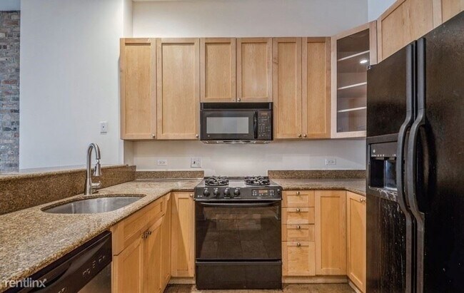 Building Photo - 4 br, 3 bath Duplex - Urban Abodes Dynamit...