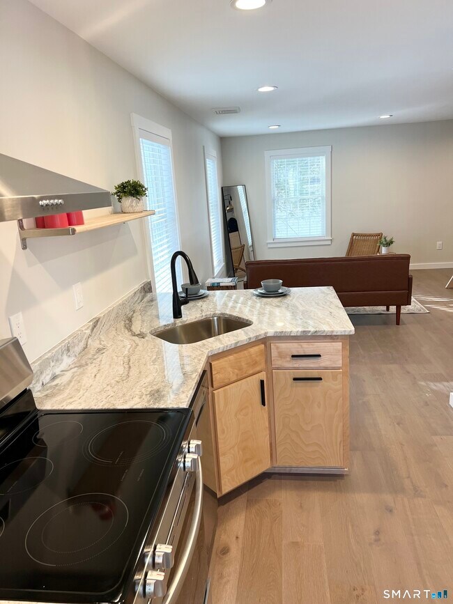 Foto del edificio - 179 Butternut St