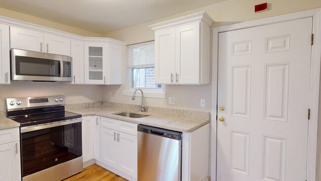 Building Photo - Cedar Glen Apartments