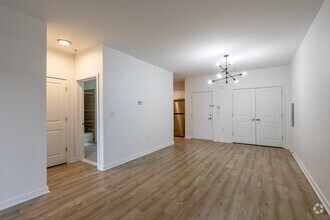 1BR 1BA - 800SF - Bristol Station Apartments