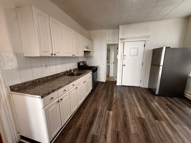 Foto del edificio - 66 W 18th St