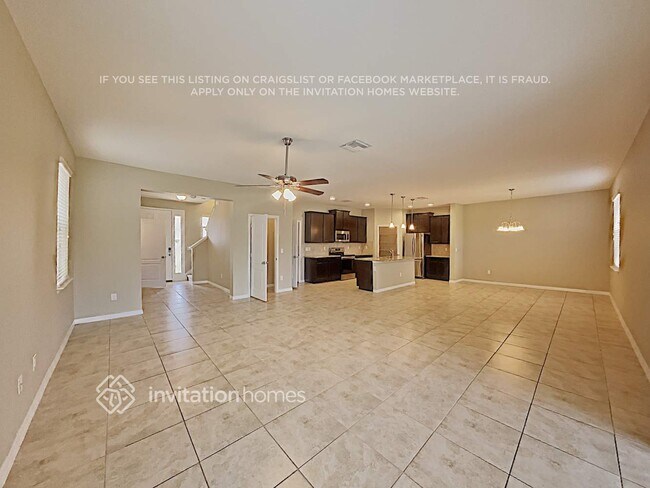 Foto del edificio - 11618 Warren Oaks Pl